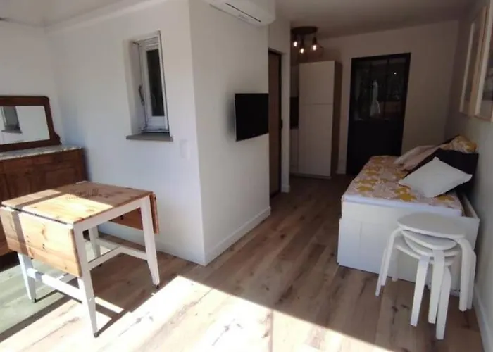 T2 Avec Piscine, Terrasse & A Pied La Grande-Motte
