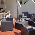 T2 Avec Piscine, Terrasse & A Pied Apartment