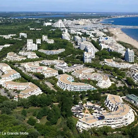 T2 Avec Piscine, Terrasse & A Pied *