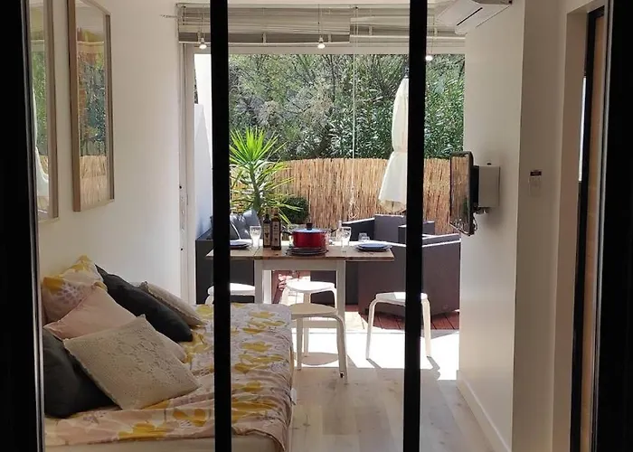Lejlighed T2 Avec Piscine, Terrasse & A Pied