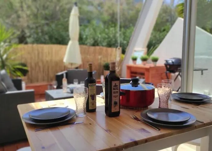 T2 Avec Piscine, Terrasse & A Pied La Grande-Motte