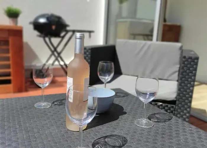 T2 Avec Piscine, Terrasse & A Pied Lejlighed
